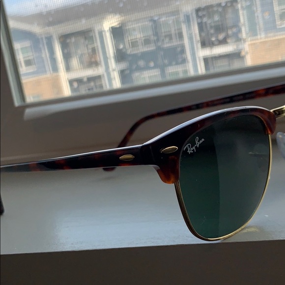 Tortoise Rayban Clubmaster - Picture 3 of 4